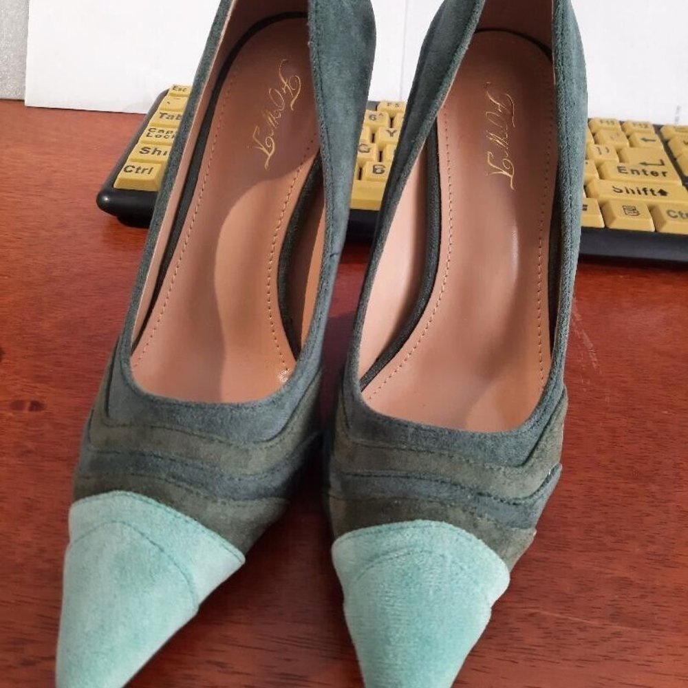 NEW ! FOWT Green Suede Rainbow High Heel Pointed Toe Pump Shoe Size US 5.5/EU 36